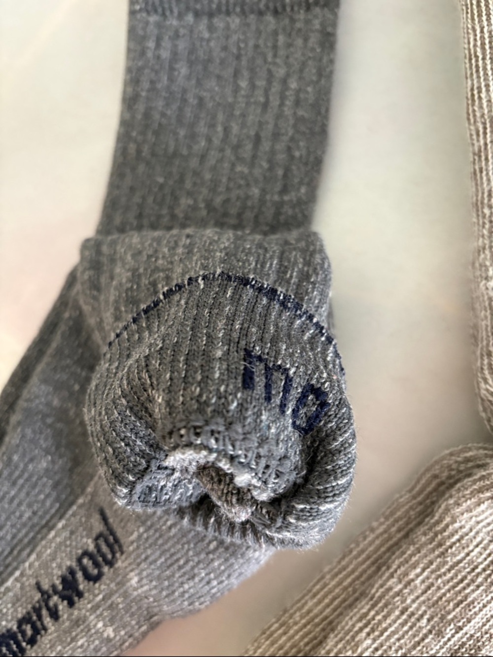 Men’s SmartWool mountaineer Max cushion crew and full cushion crew New Medium - Picture 7 of 8
